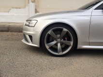 للبيع أودي RS4 2014