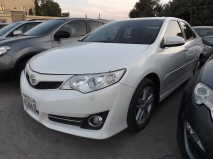 للبيع تويوتا camry 2013