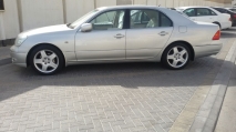 للبيع لكزس LS 2001