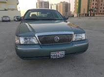 للبيع ميركوري Grand Marquis 2005