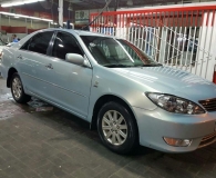 للبيع تويوتا camry 2005