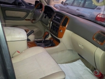 للبيع تويوتا  2006