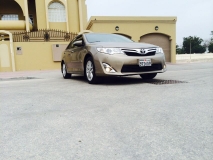 للبيع تويوتا camry 2014