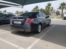 للبيع نيسان Altima 2013