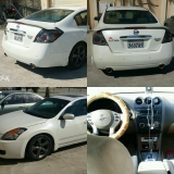 للبيع نيسان Altima 2009