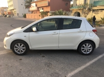 للبيع تويوتا Yaris 2013