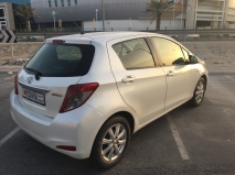 للبيع تويوتا Yaris 2013