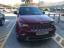 للبيع جيب Grand Cherokee 2015