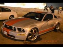 للبيع فورد  2005