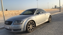 للبيع أودي TT 2002