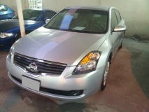 للبيع نيسان Altima 2009