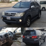 للبيع تويوتا Fortuner 2006