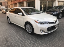 للبيع تويوتا Avalon 2013