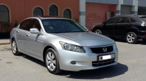 للبيع هوندا Accord 2009