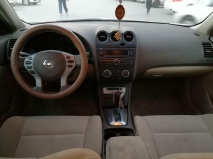 للبيع نيسان Altima 2009