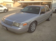 للبيع فورد Crown Victoria 2006