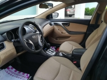 للبيع هونداي Elantra 2012