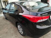 للبيع هونداي Elantra 2012