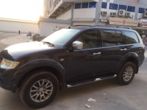 للبيع متسوبيشي Pajero 2010