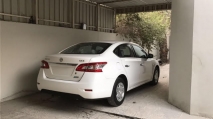 للبيع نيسان Sentra 2013