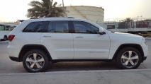 للبيع جيب Grand Cherokee 2015