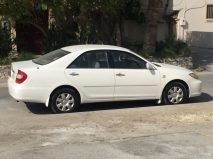 للبيع تويوتا camry 2003