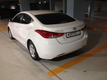 للبيع هونداي Elantra 2012