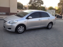 للبيع تويوتا Yaris 2011