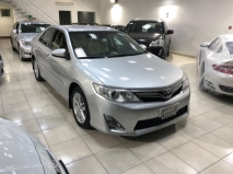 للبيع تويوتا camry 2014