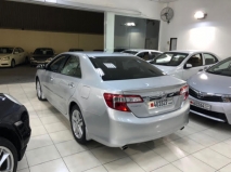 للبيع تويوتا camry 2014