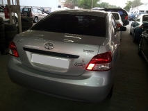 للبيع تويوتا Yaris 2010