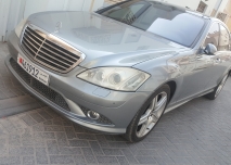 للبيع مرسيديس S class 2007