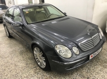 للبيع مرسيديس E class 2006