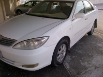 للبيع تويوتا camry 2004