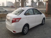 للبيع تويوتا Yaris 2015