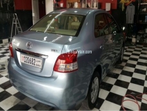 للبيع تويوتا Yaris 2010