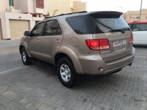 للبيع تويوتا Fortuner 2008