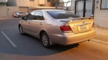 للبيع تويوتا camry 2005