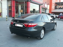 للبيع تويوتا camry 2017