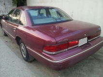 للبيع فورد Crown Victoria 1996