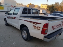 للبيع تويوتا Hilux 2013