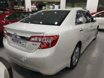 للبيع تويوتا camry 2013