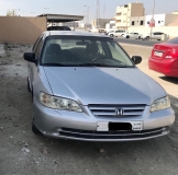 للبيع هوندا Accord 2001