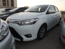 للبيع تويوتا Yaris 2015