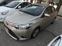 للبيع تويوتا Yaris 2015