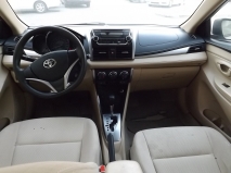 للبيع تويوتا Yaris 2015