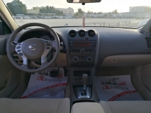 للبيع نيسان Altima 2012