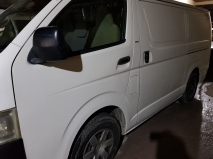 للبيع تويوتا Hiace 2009