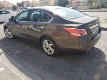 للبيع نيسان Altima 2013