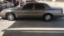 للبيع ميركوري Grand Marquis 2003